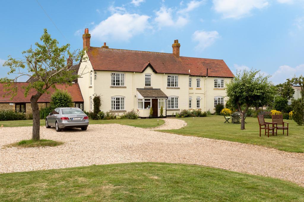 Lowerfield Farm Broadway  Exterior photo