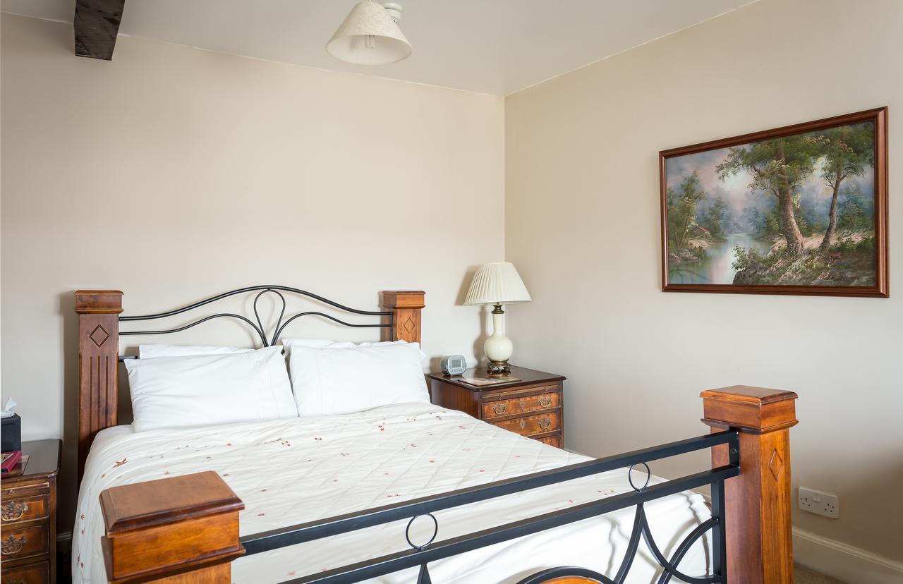 Lowerfield Farm Broadway  Room photo